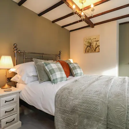 Chimes 別荘 ギーズバラ